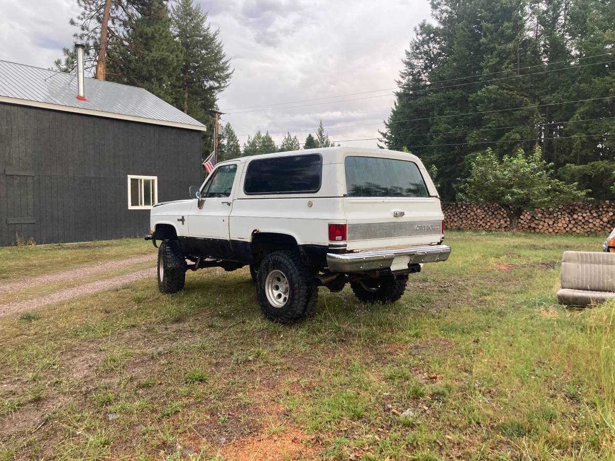 Chevrolet-Blazer-k5-1986-5