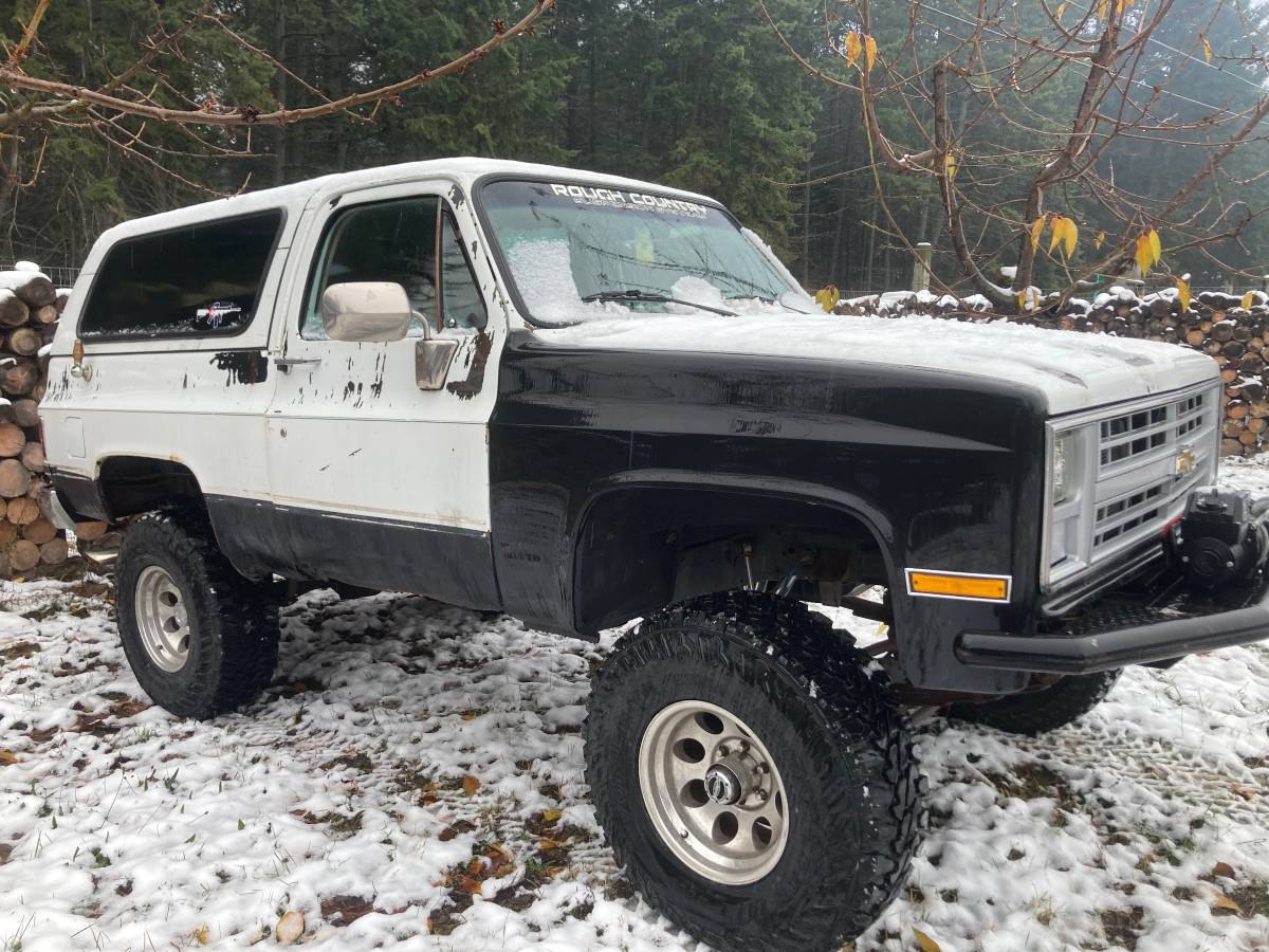 Chevrolet-Blazer-k5-1986-8