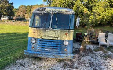 Chevrolet-Bread-van-1957-2