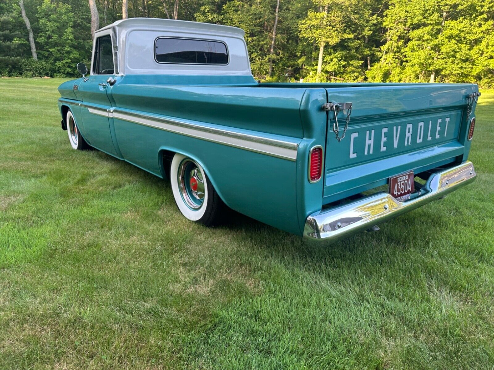 Chevrolet-C-10-1965-2