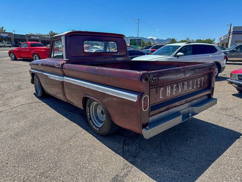 Chevrolet-C-10-1965-9