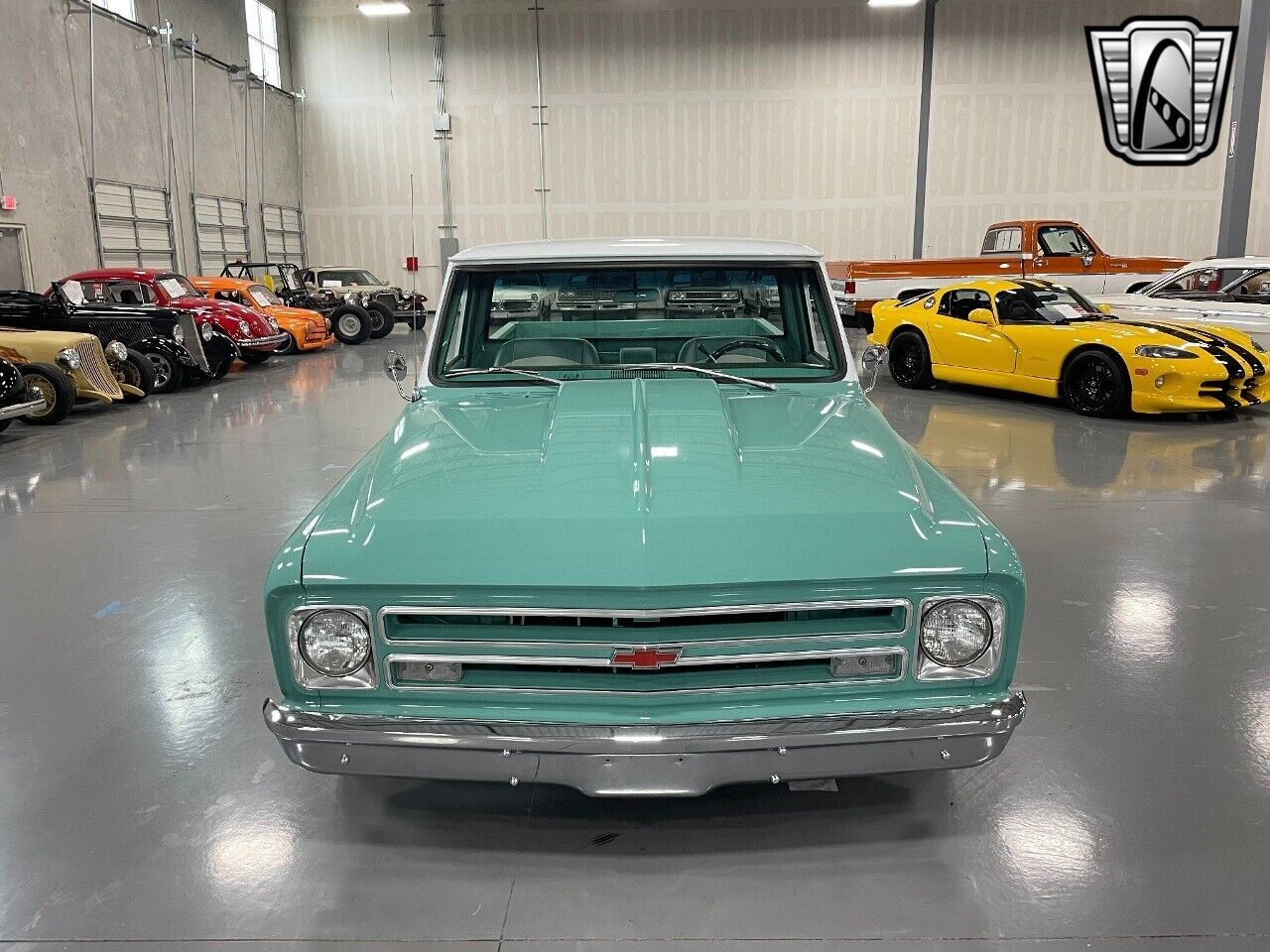 Chevrolet-C-10-1968-2