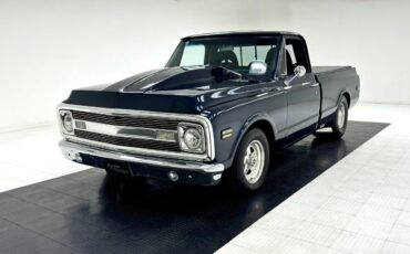 Chevrolet C-10  year1}