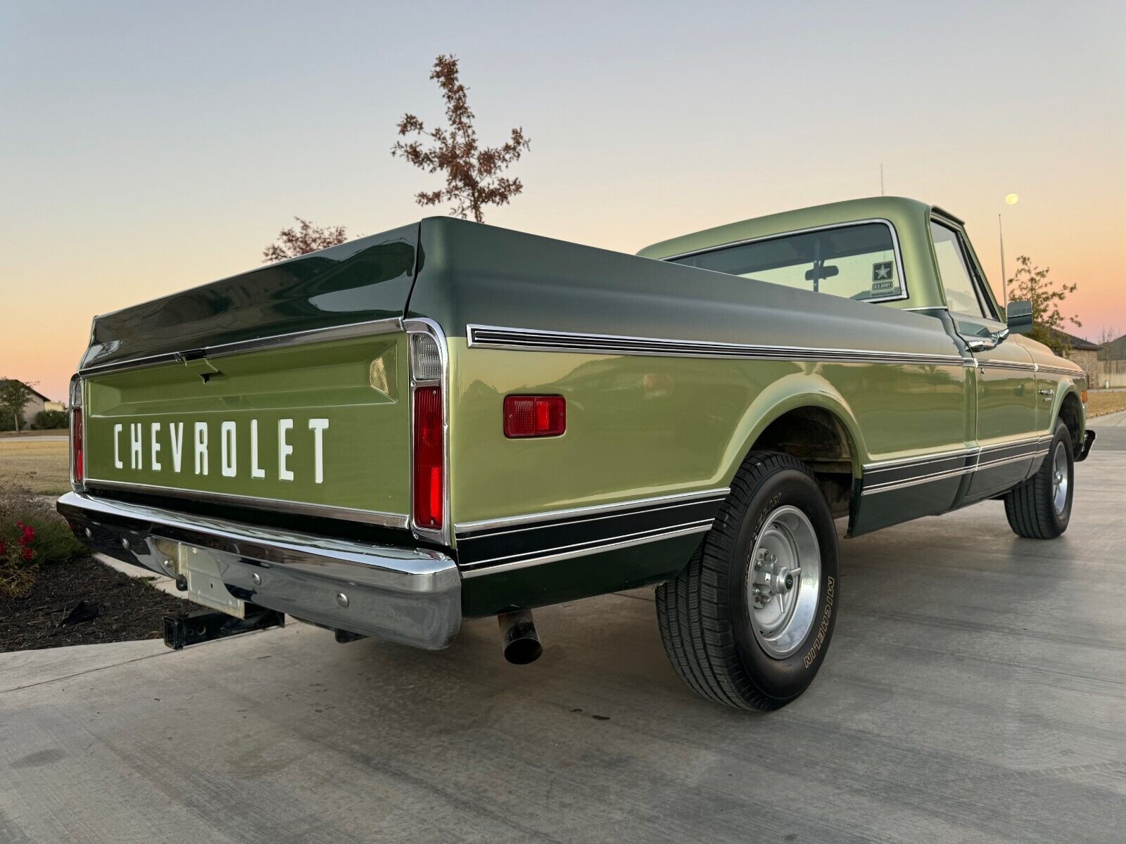 Chevrolet-C-10-1972-2