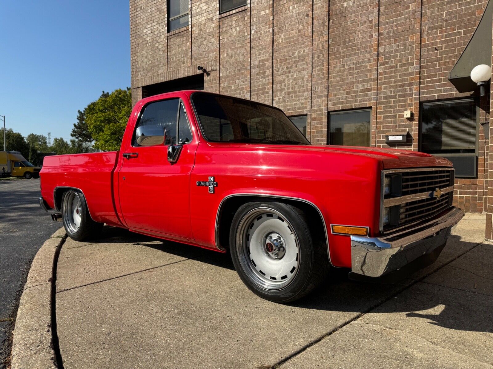 Chevrolet-C-10-1983-13