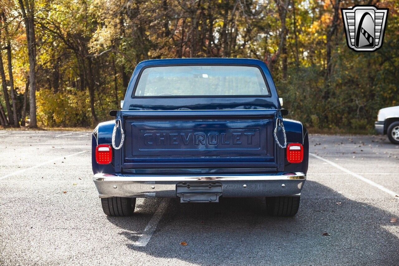 Chevrolet-C-10-1983-5