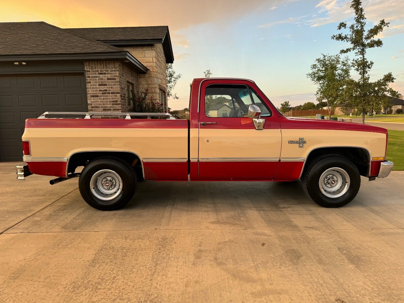 Chevrolet-C-10-1984-1