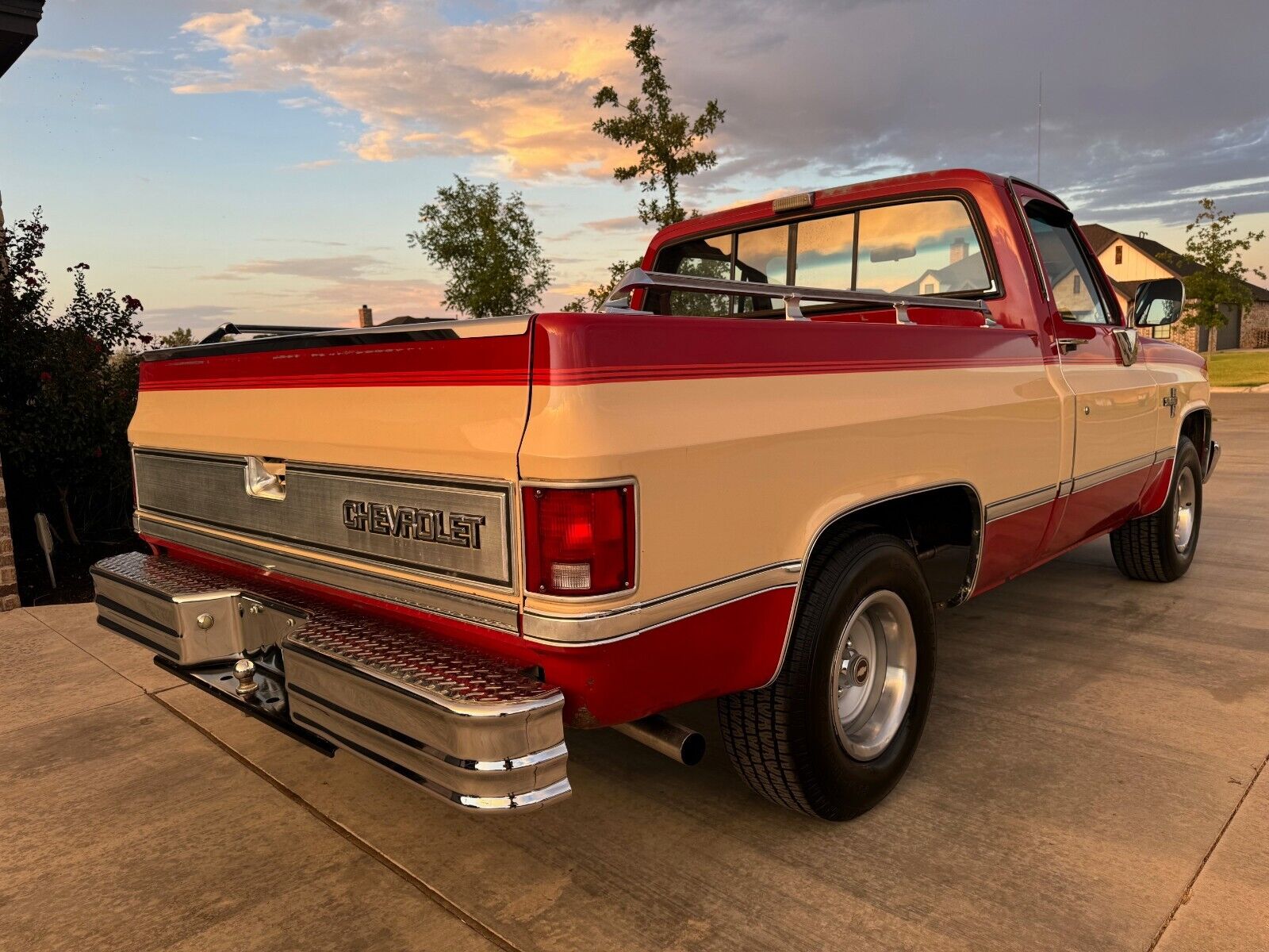 Chevrolet-C-10-1984-2