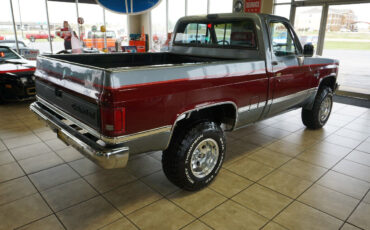 Chevrolet-C-10-1984-9