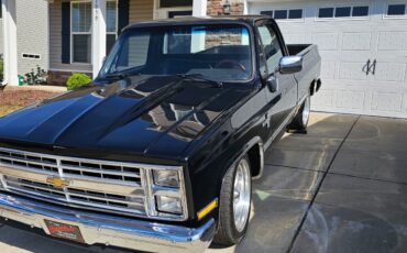 Chevrolet-C-10-1985-16