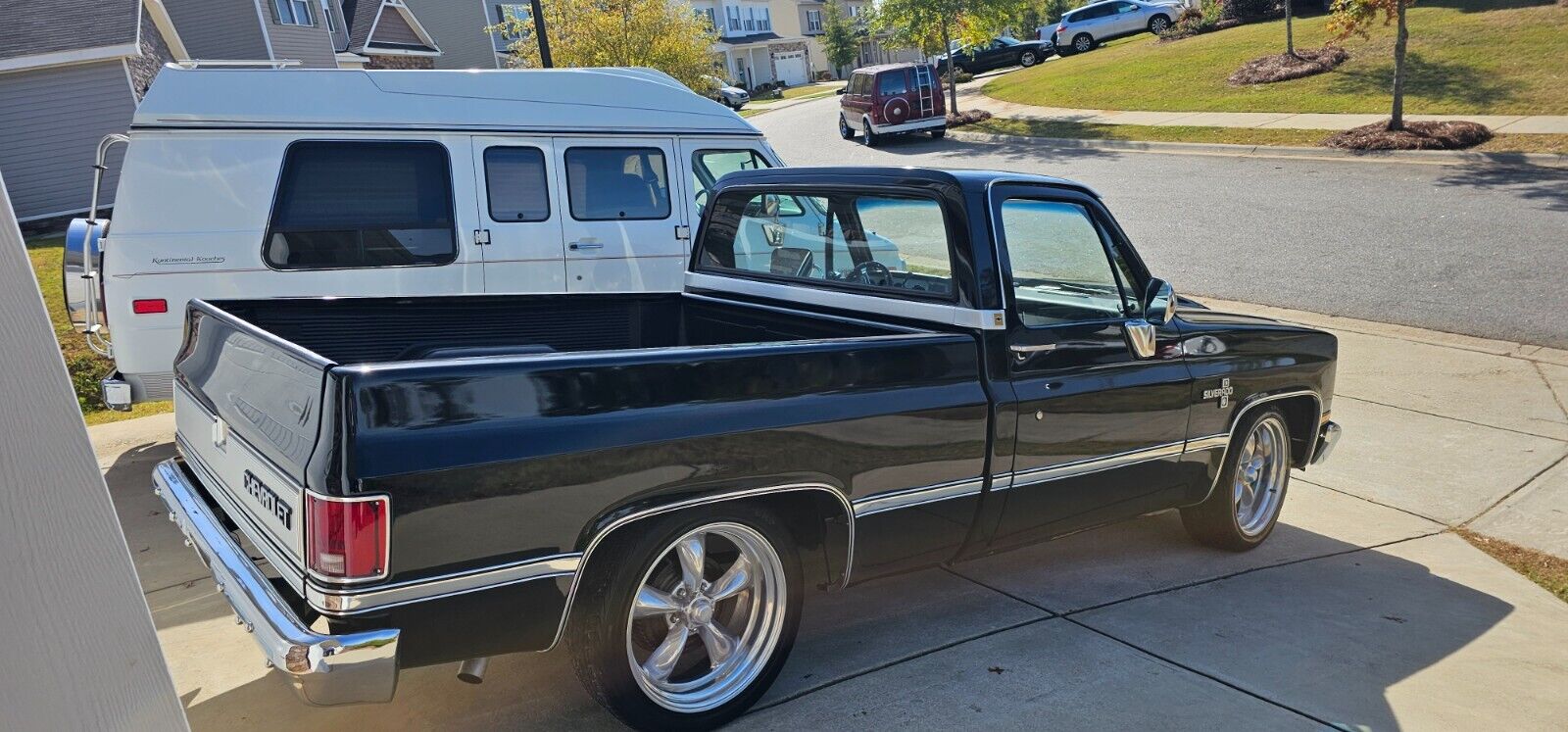 Chevrolet-C-10-1985-3