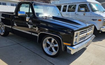 Chevrolet C-10  1985