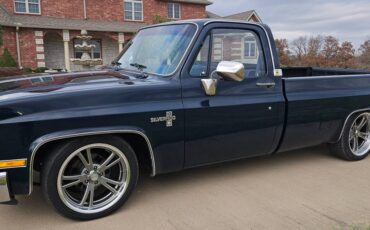 Chevrolet-C-10-1986