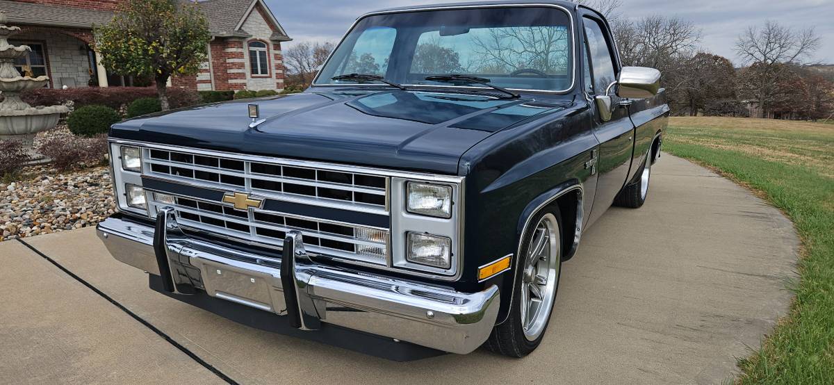 Chevrolet-C-10-1986-6