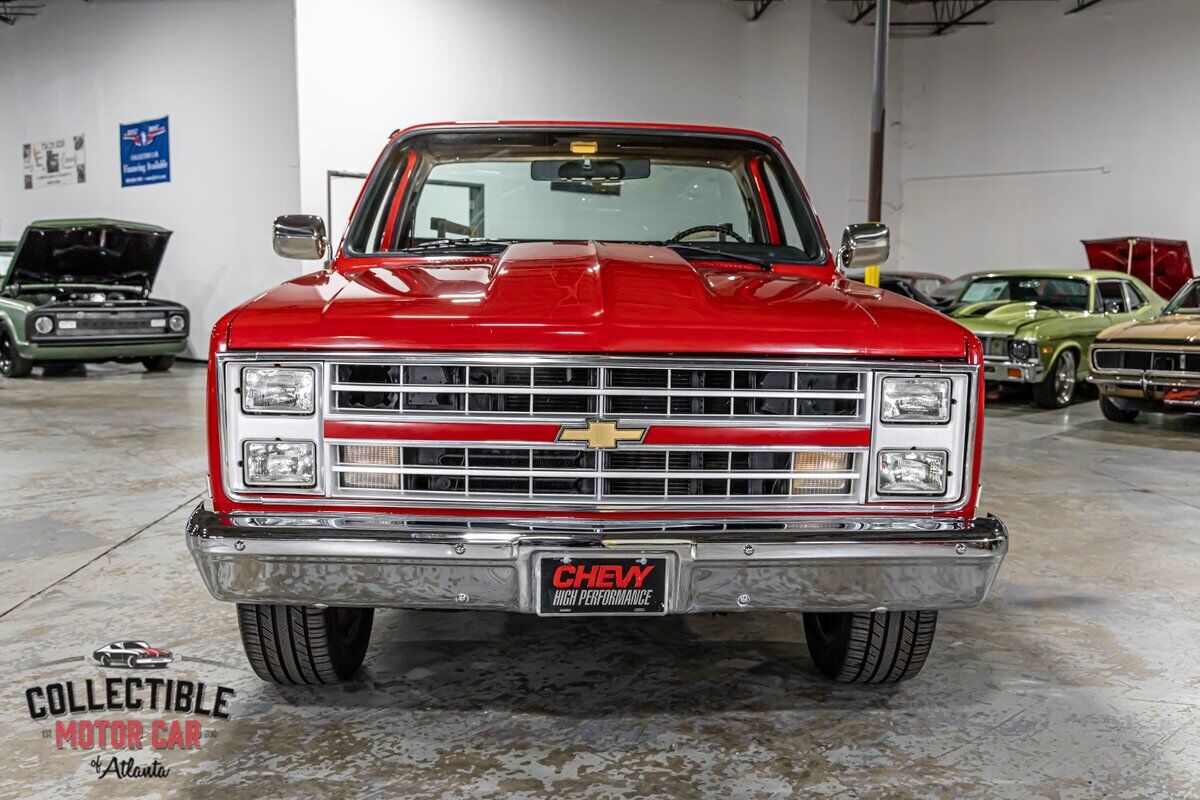 Chevrolet-C-10-1986-8