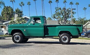 Chevrolet-C-10-Pickup-1964-4