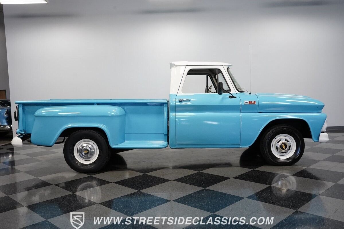 Chevrolet-C-10-Pickup-1965-14