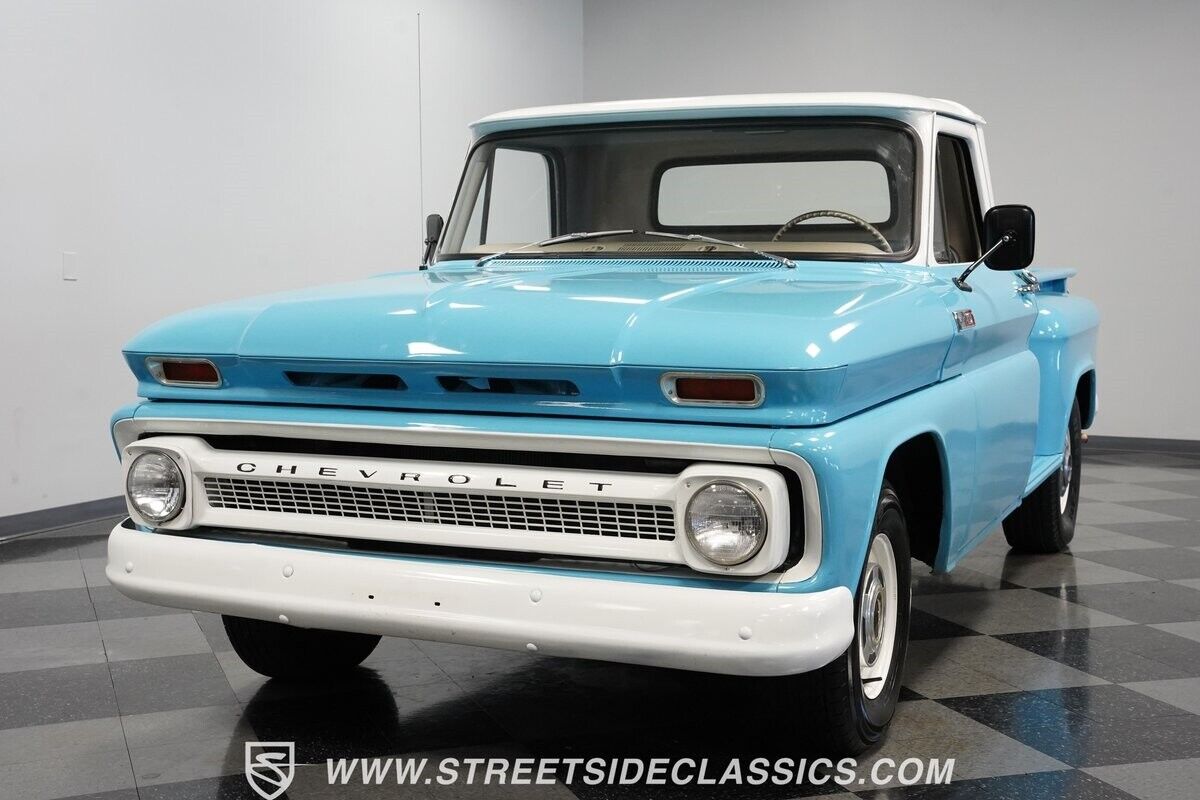 Chevrolet-C-10-Pickup-1965-18