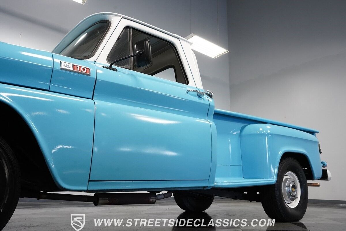 Chevrolet-C-10-Pickup-1965-22