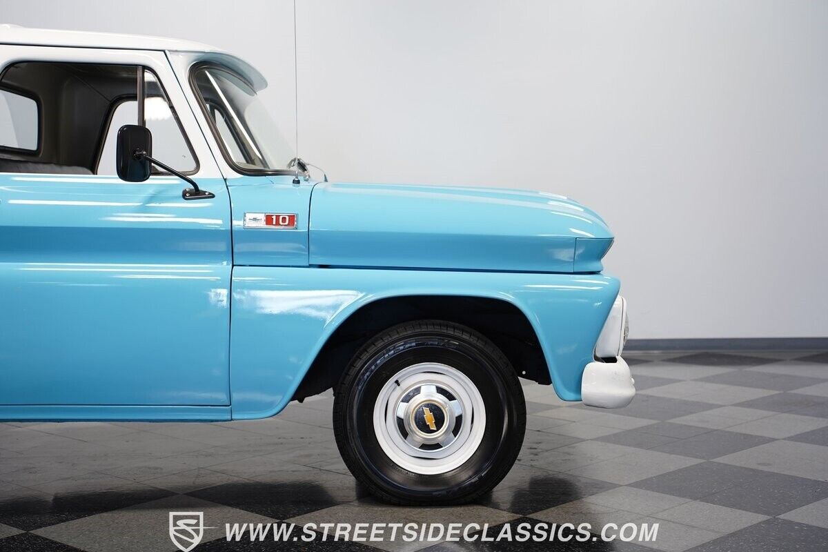 Chevrolet-C-10-Pickup-1965-30