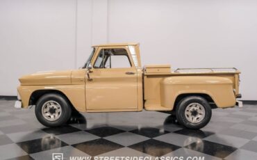 Chevrolet-C-10-Pickup-1966-2