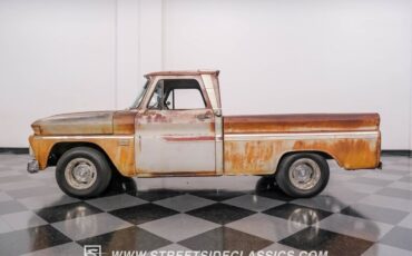 Chevrolet-C-10-Pickup-1966-2