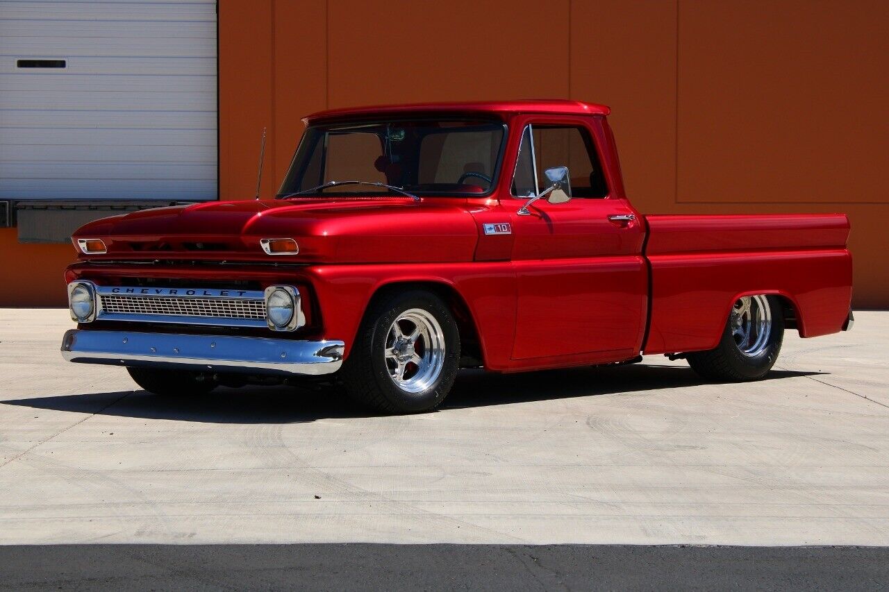 Chevrolet-C-10-Pickup-1966-3