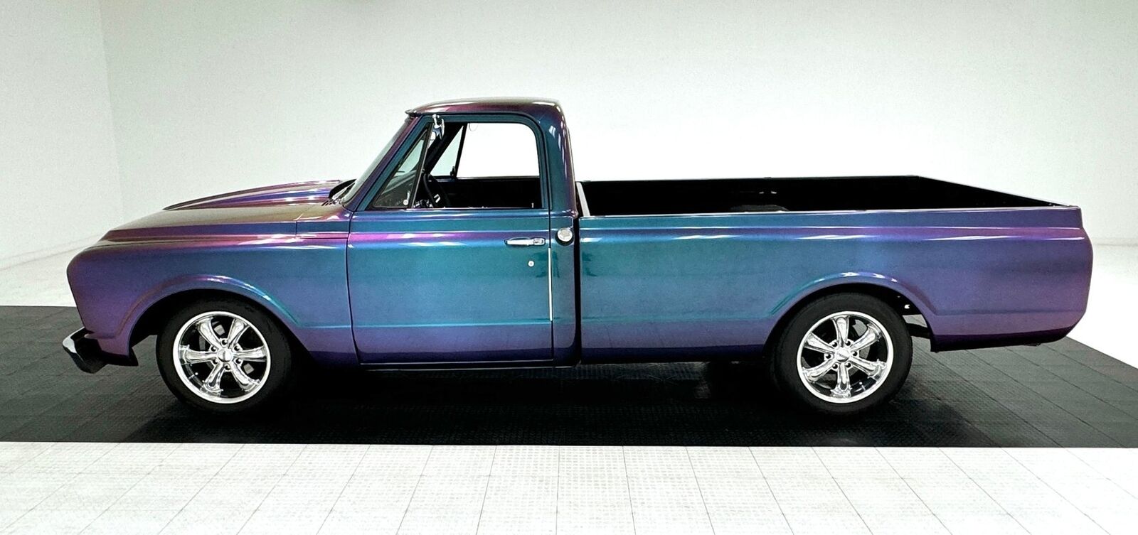 Chevrolet-C-10-Pickup-1967-1