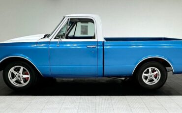 Chevrolet-C-10-Pickup-1967-1