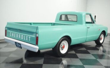 Chevrolet-C-10-Pickup-1967-11