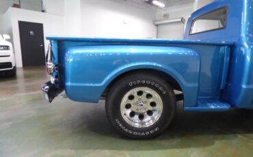 Chevrolet-C-10-Pickup-1967-12