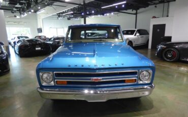 Chevrolet-C-10-Pickup-1967-16