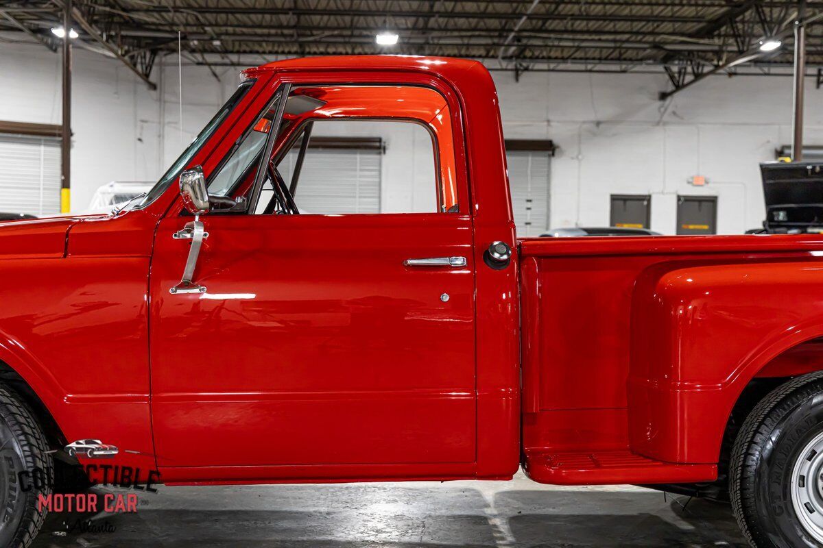 Chevrolet-C-10-Pickup-1967-18