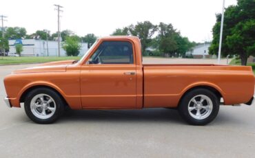 Chevrolet-C-10-Pickup-1967-22