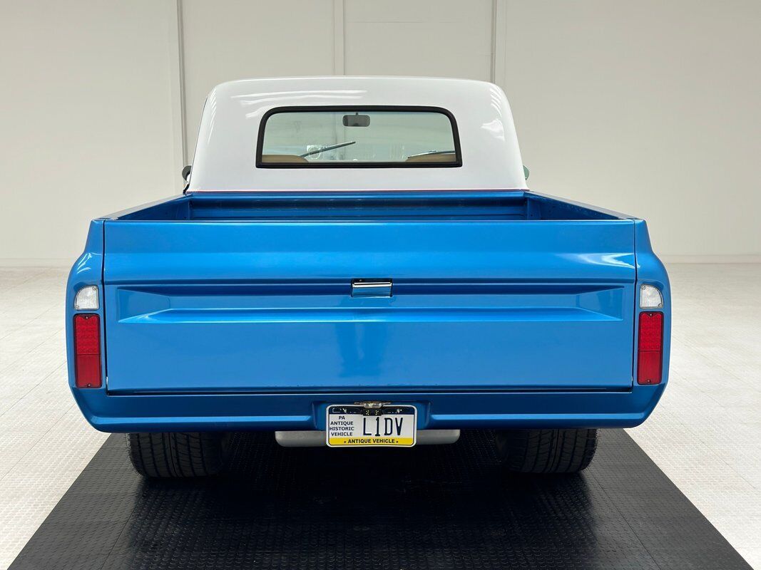 Chevrolet-C-10-Pickup-1967-3