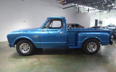 Chevrolet-C-10-Pickup-1967-4