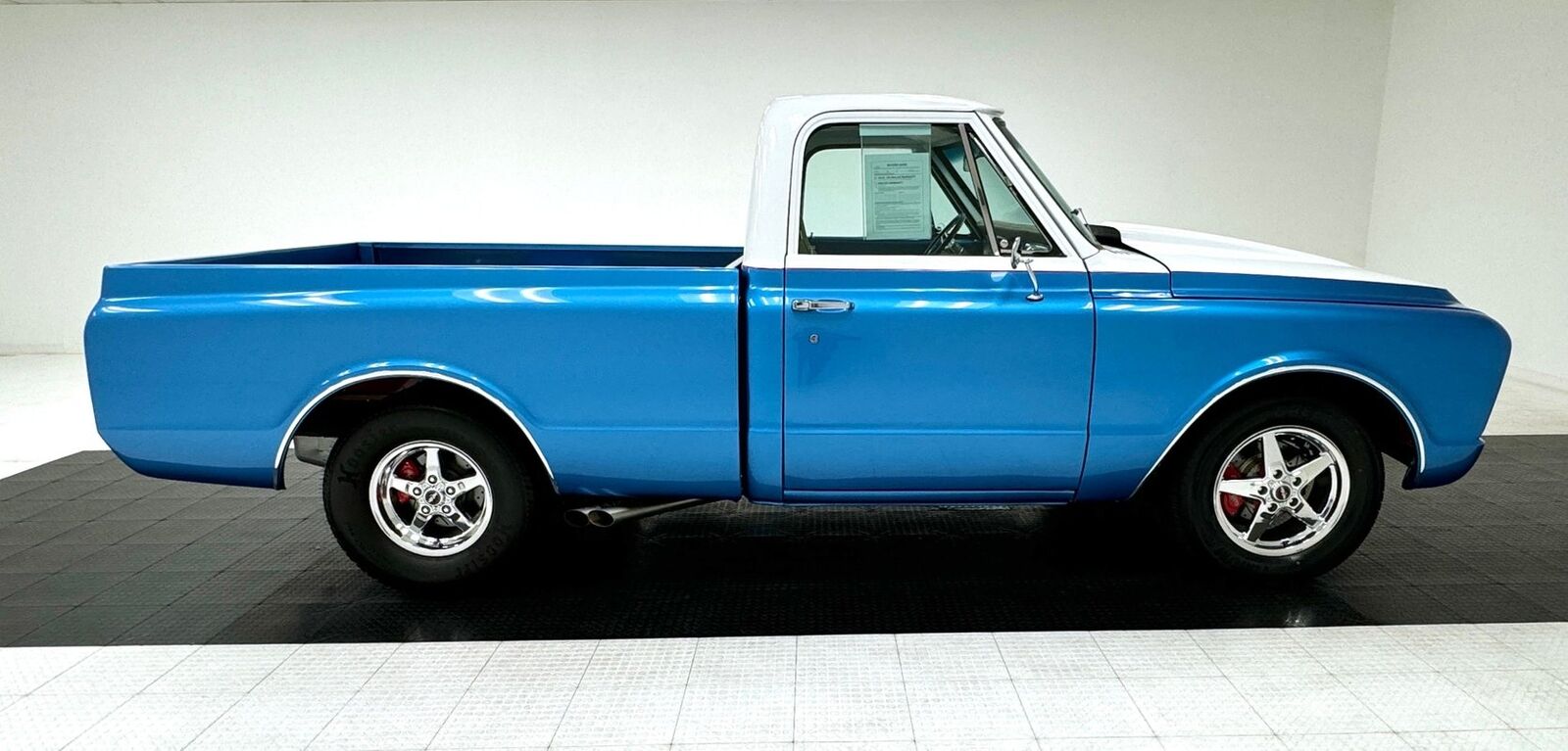 Chevrolet-C-10-Pickup-1967-5