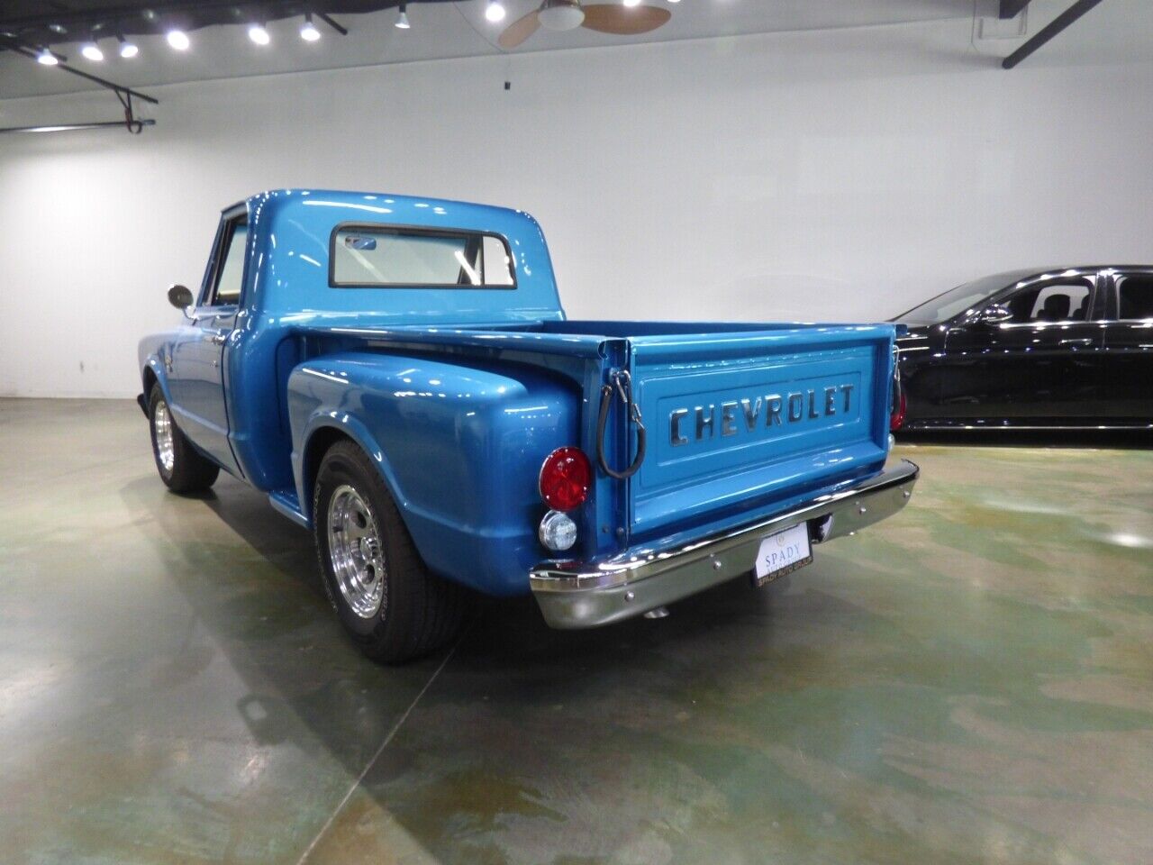 Chevrolet-C-10-Pickup-1967-6