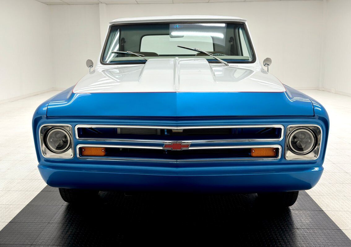 Chevrolet-C-10-Pickup-1967-7