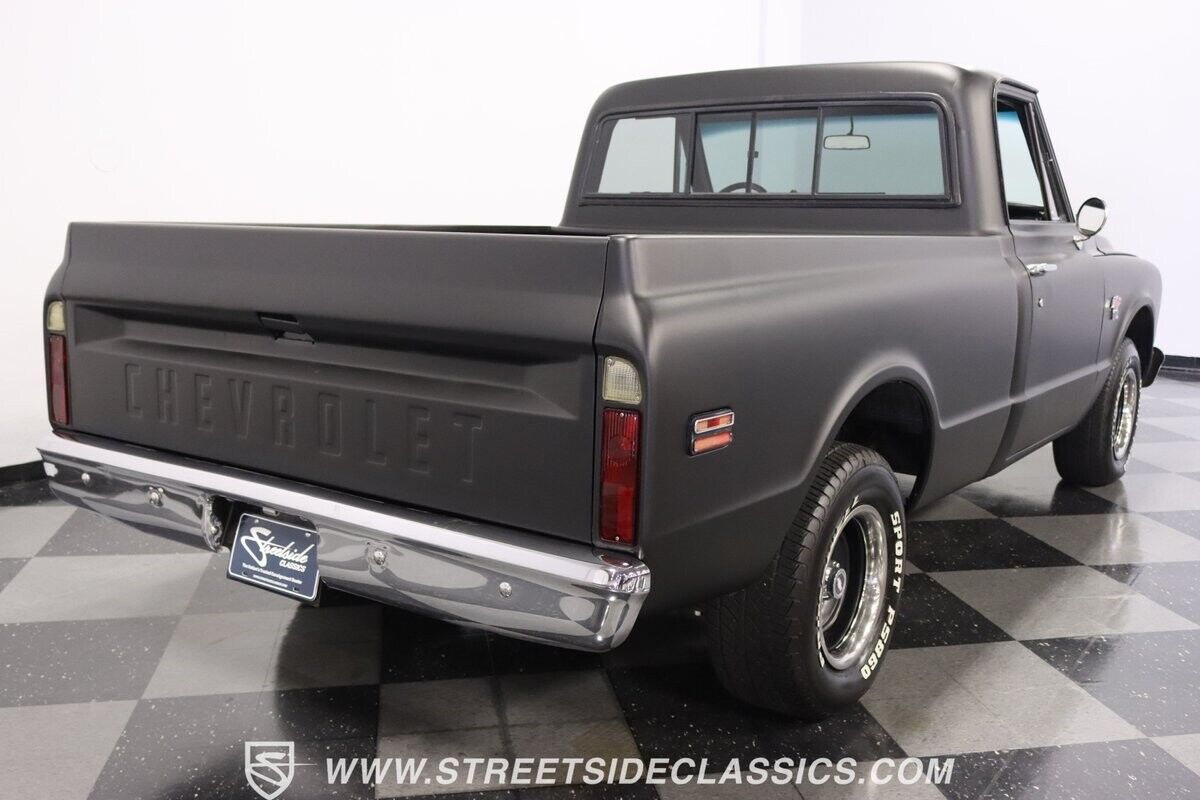 Chevrolet-C-10-Pickup-1968-10