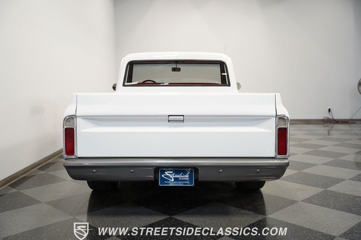 Chevrolet-C-10-Pickup-1968-8