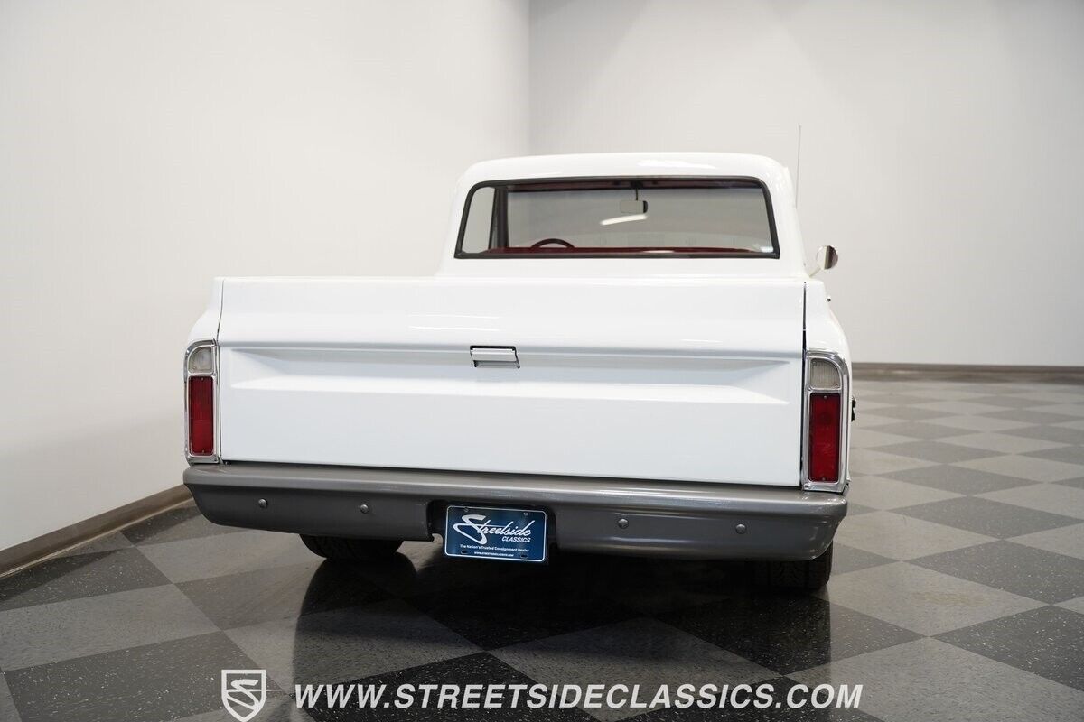 Chevrolet-C-10-Pickup-1968-9