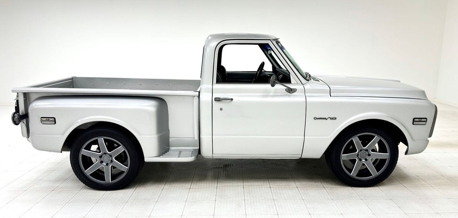 Chevrolet-C-10-Pickup-1969-5