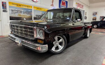 Chevrolet-C-10-Pickup-1977-1