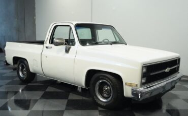 Chevrolet-C-10-Pickup-1982-13