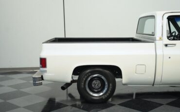 Chevrolet-C-10-Pickup-1982-26