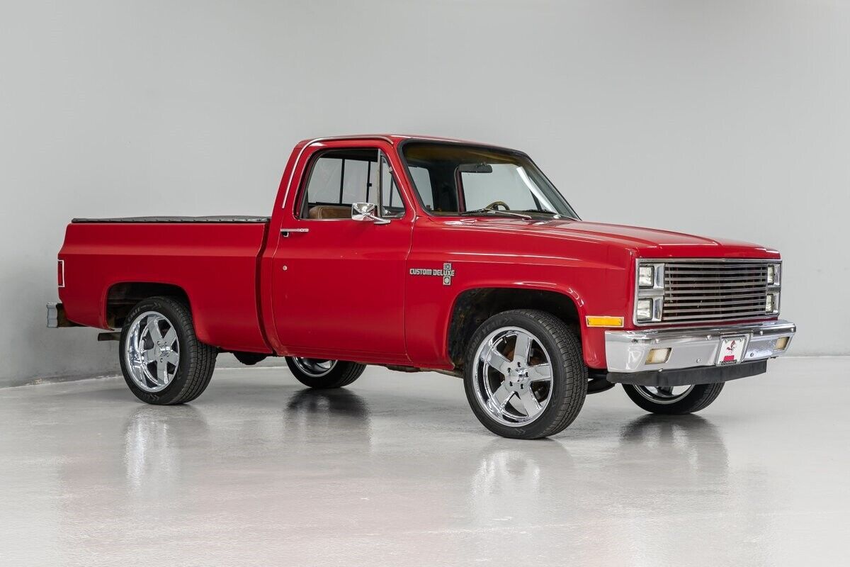 Chevrolet-C-10-Pickup-1982-8