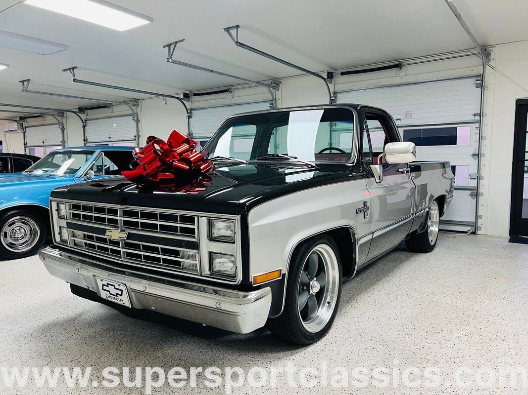 Chevrolet C-10 Pickup 1983