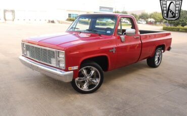 Chevrolet-C-10-Pickup-1985-2