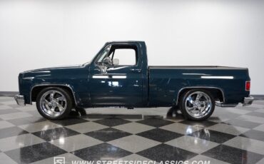 Chevrolet-C-10-Pickup-1985-2